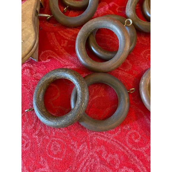 Set of 32 Wood 3” Curtain Drapery Rings with wall brackets - Picture 3 of 3
